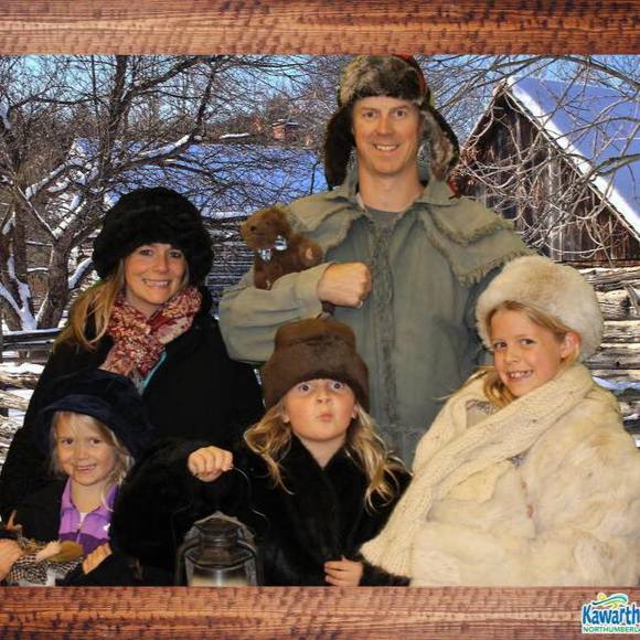 Meet your Posher, Tracy - Picture 1 of 1